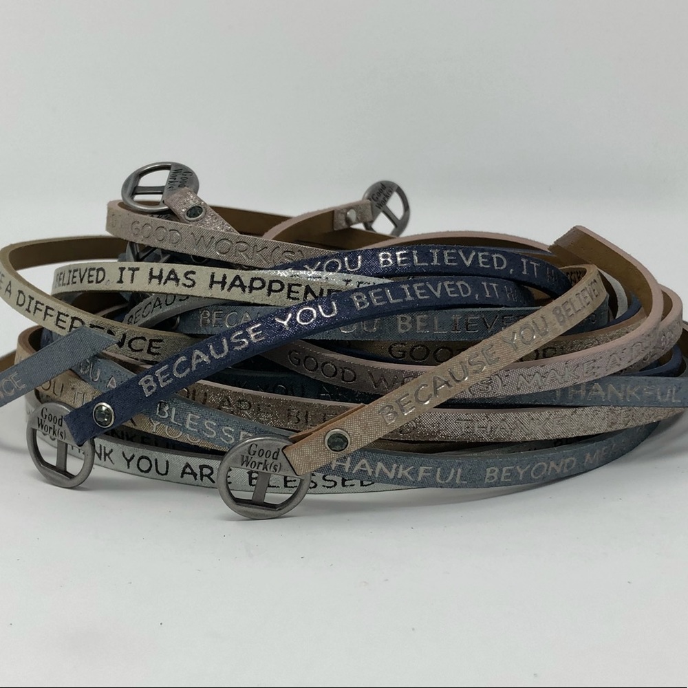 NEW Gold Unisex Message Wrap Bracelet (Buckle) - Picture 8 of 8